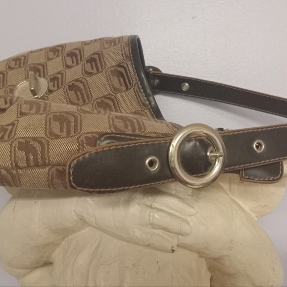 FUBU PURSE - Picture 4 of 5